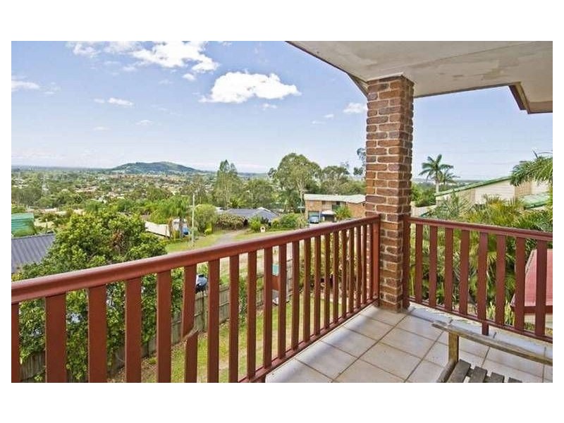 44 Ben Lexcen Ct, Mount Warren Park QLD 4207