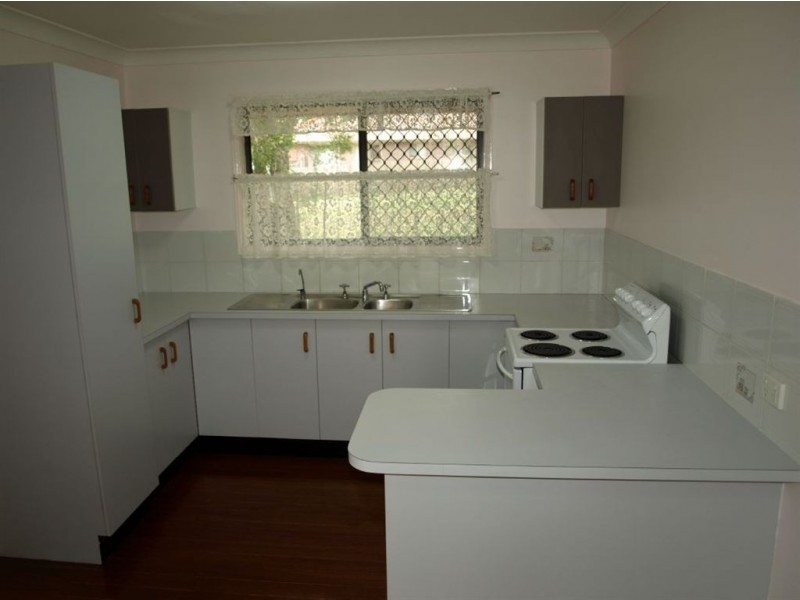 3 Tregana Cct, Edens Landing QLD 4207