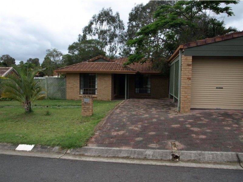 3 Tregana Cct, Edens Landing QLD 4207