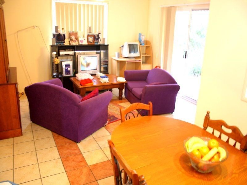 2 Jonath Court, Edens Landing QLD 4207