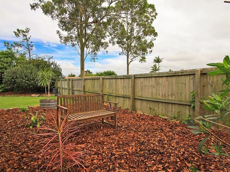 33 Lima Street, Edens Landing QLD 4207