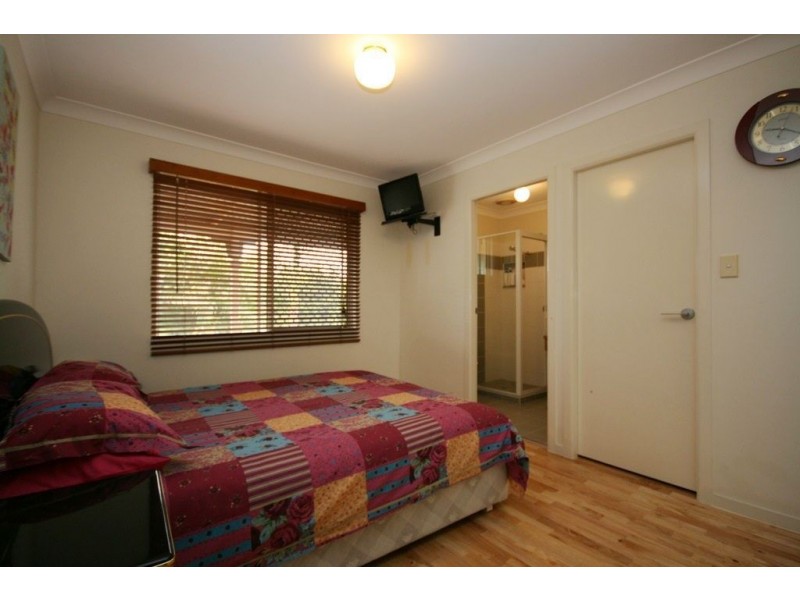13 Kummara Road, Edens Landing QLD 4207
