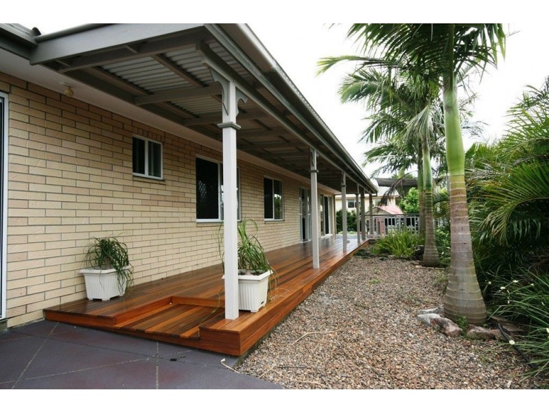 13 Kummara Road, Edens Landing QLD 4207