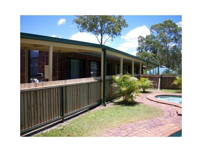 82-84 Loganlea Road, Loganlea QLD 4131