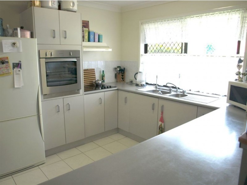 11/15 Lane Ct, Mount Warren Park QLD 4207