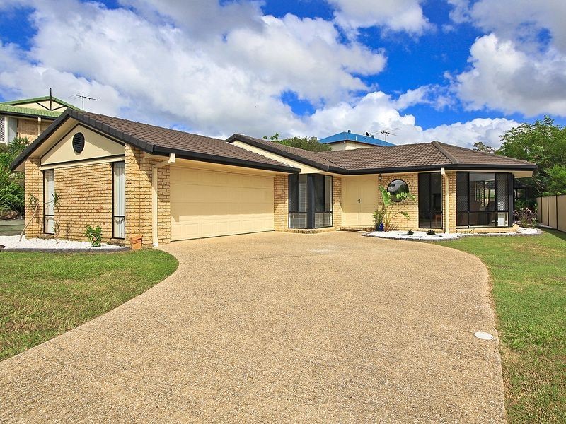 82 Overland Drive, Edens Landing QLD 4207