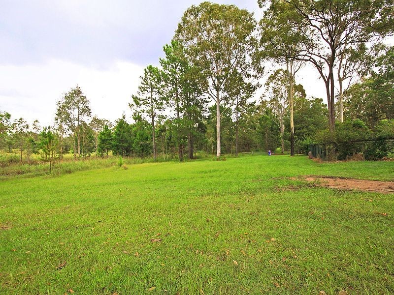 53-79 (69) GREENSWARD RD, Tamborine QLD 4270