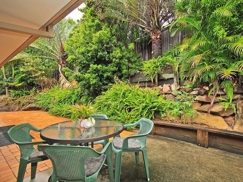 37 Leighton Drive, Edens Landing QLD 4207