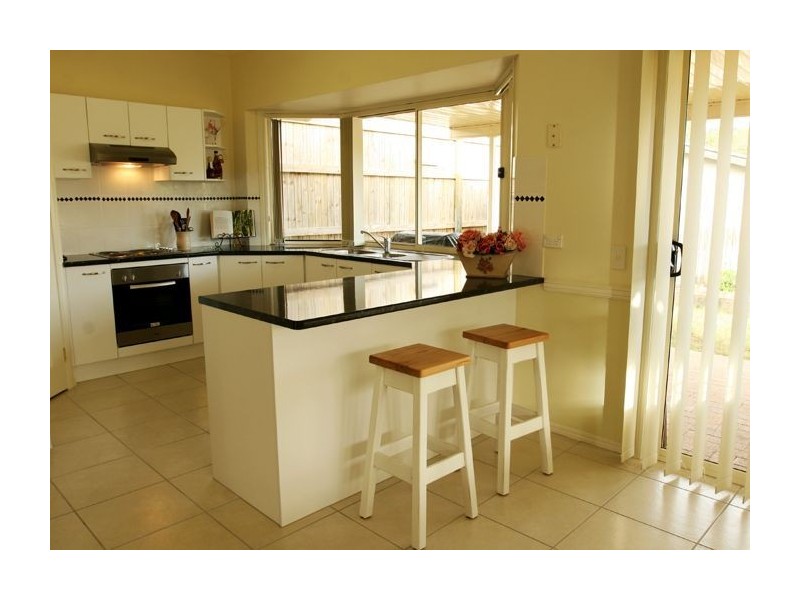 12 Gloucester St, Waterford QLD 4133