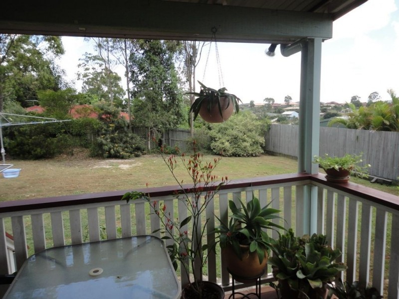 19 Lima Street, Edens Landing QLD 4207