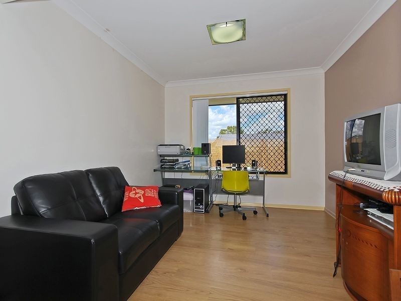 285 River Hills Rd, Eagleby QLD 4207