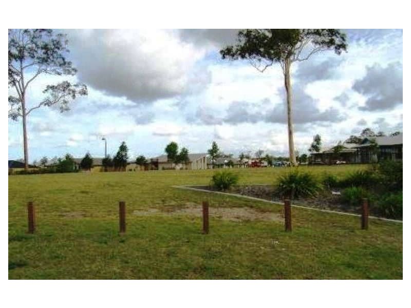 24 Lauradale Crescent, Ormeau QLD 4208