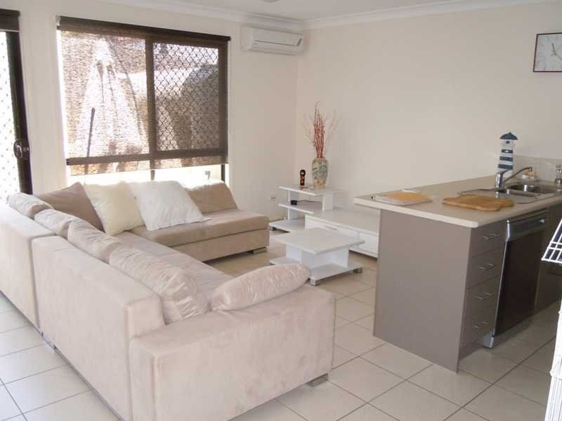 4/118-120 Fryar Rd, Eagleby QLD 4207