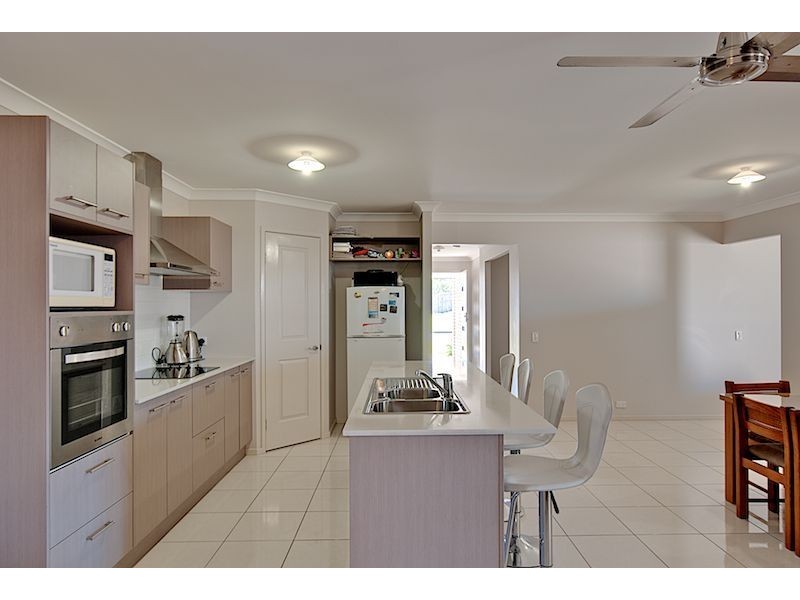 14 Rebecca Cct, Eagleby QLD 4207