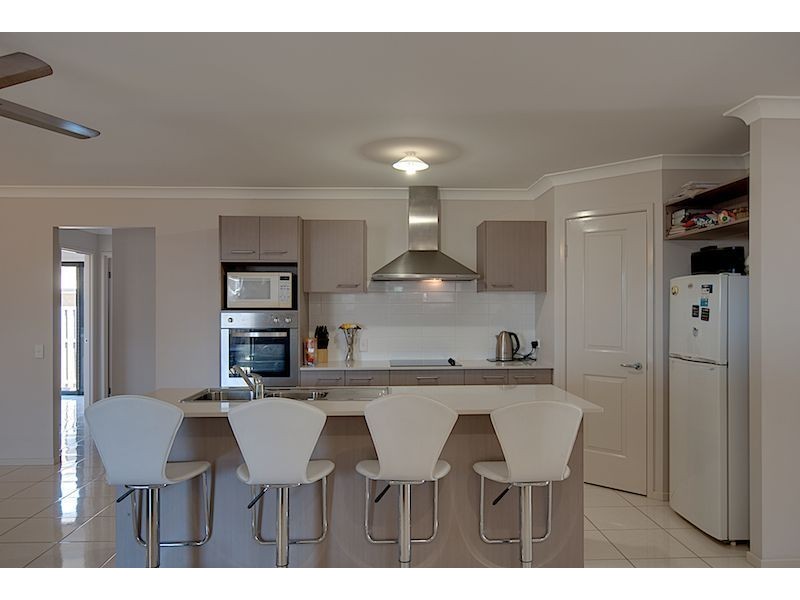 14 Rebecca Cct, Eagleby QLD 4207