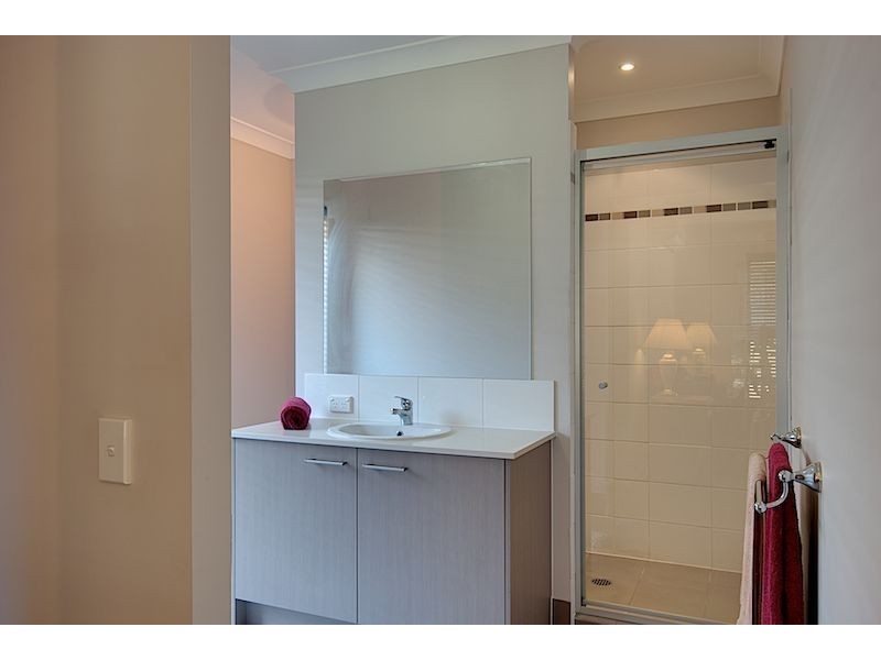 14 Rebecca Cct, Eagleby QLD 4207