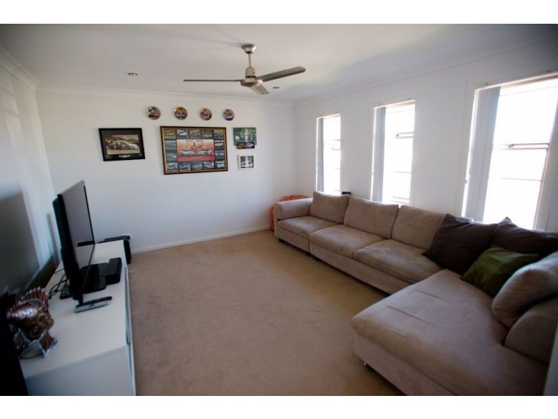 10 Sunridge Cct, Bahrs Scrub QLD 4207