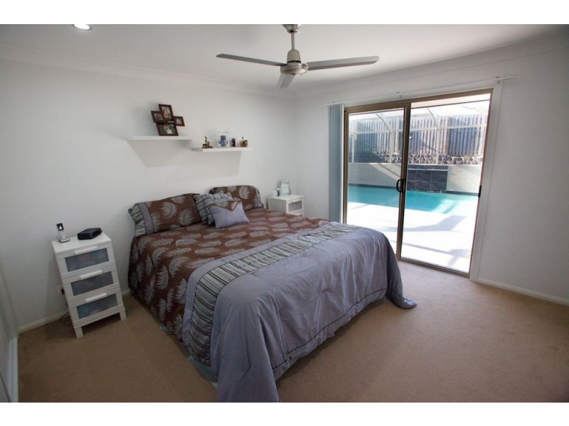 10 Sunridge Cct, Bahrs Scrub QLD 4207