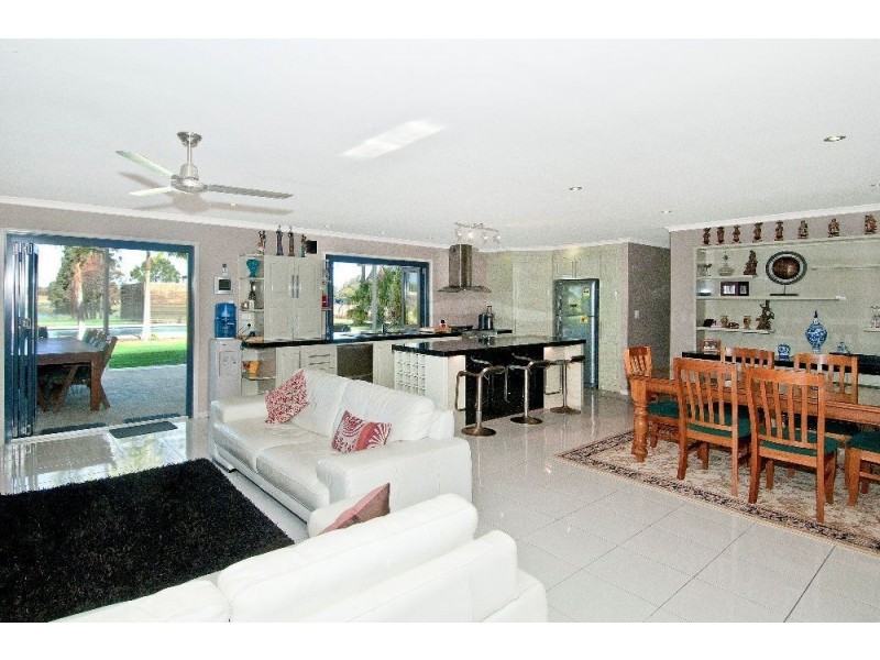 891 Kingston Road, Waterford West QLD 4133