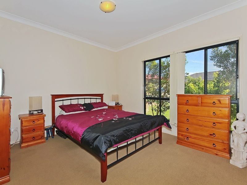 4 Bella Vista Cct, Edens Landing QLD 4207