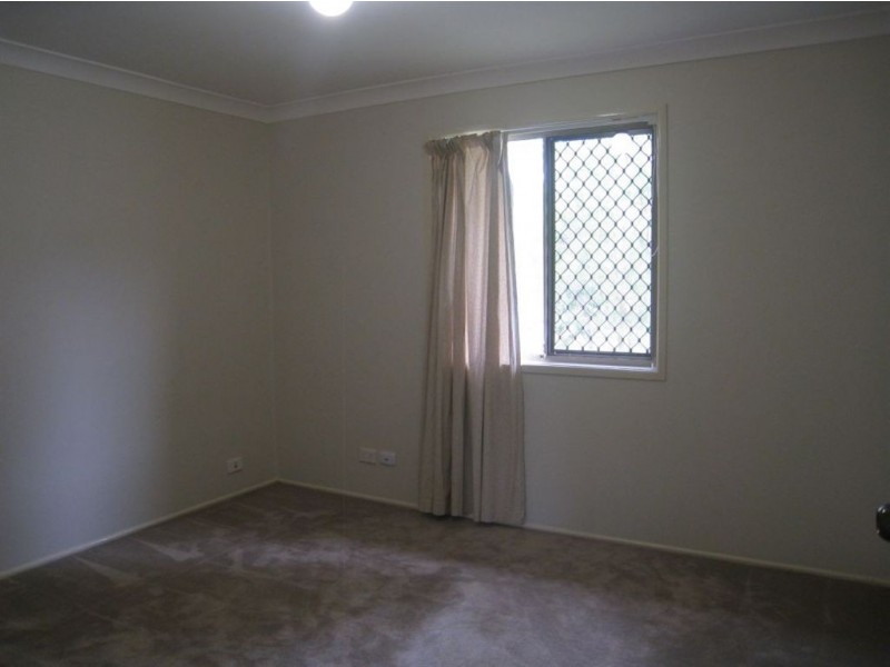 4 Joslin Crt, Eagleby QLD 4207