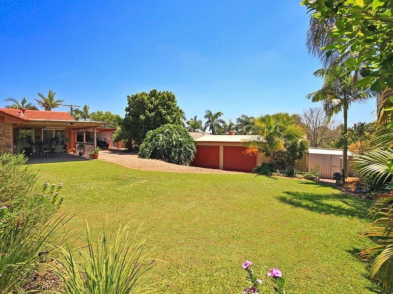 13 Lintrose Ct, Edens Landing QLD 4207