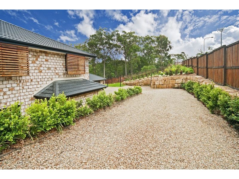 89 Wuraga Rd, Bahrs Scrub QLD 4207