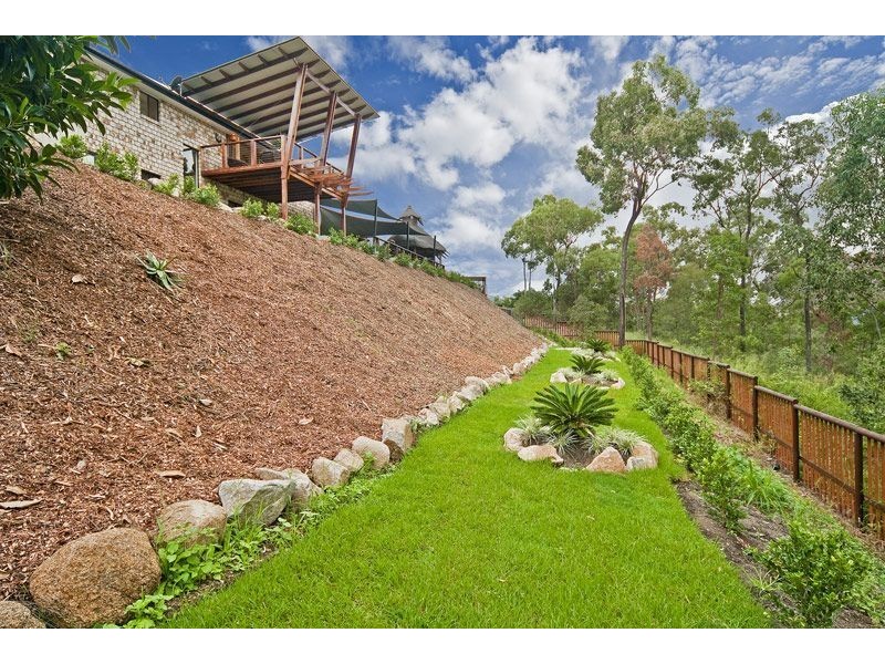 89 Wuraga Rd, Bahrs Scrub QLD 4207