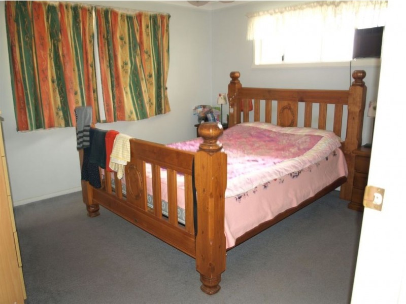 12 Julie St, Beenleigh QLD 4207