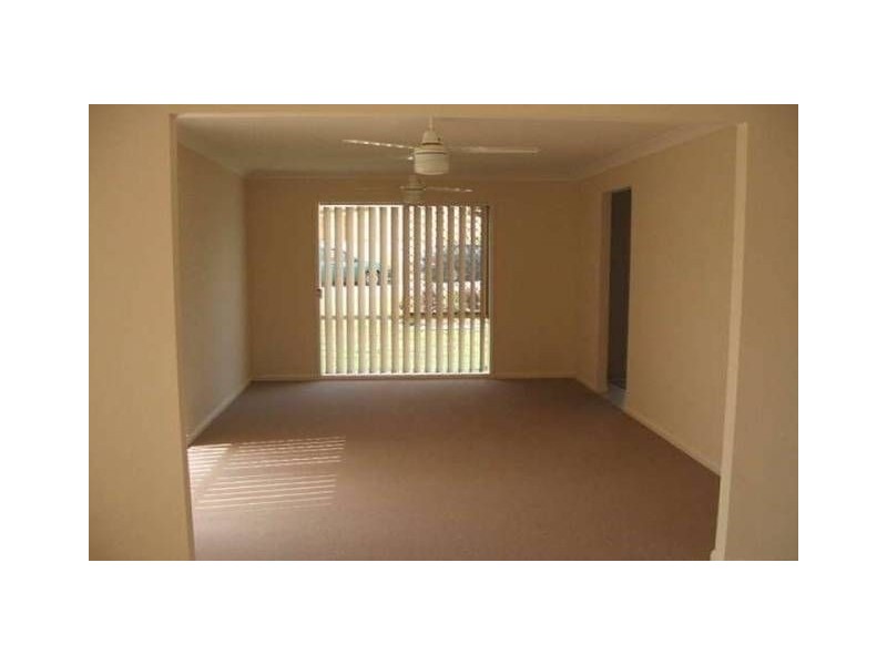 24 Lancelot Cres, Ormeau QLD 4208