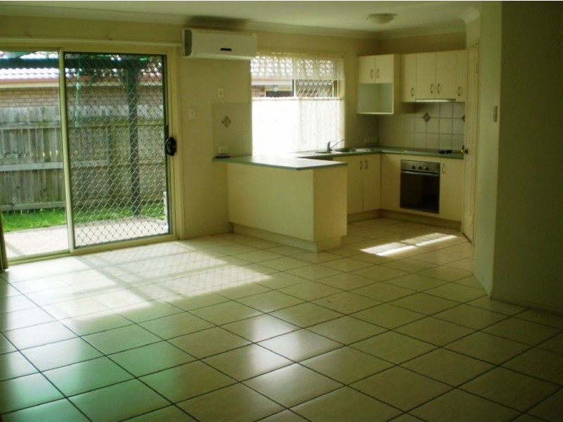 7 Kings Row, Edens Landing QLD 4207