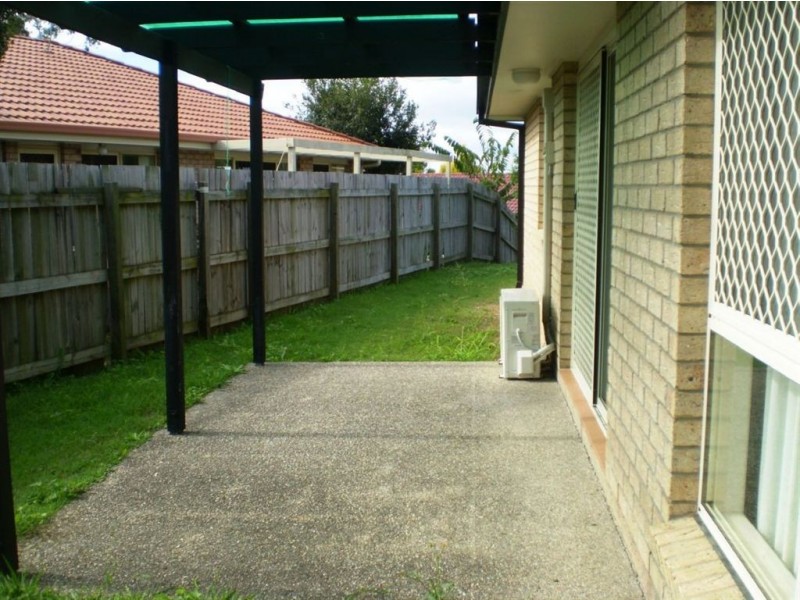 7 Kings Row, Edens Landing QLD 4207