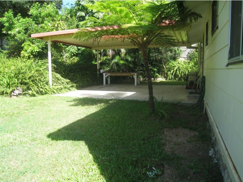 Edens Landing QLD 4207