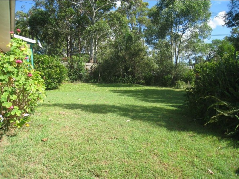 Edens Landing QLD 4207