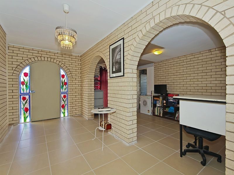 53 Lima Street, Edens Landing QLD 4207