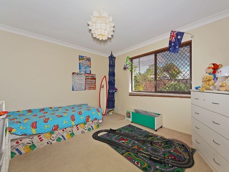 53 Lima Street, Edens Landing QLD 4207