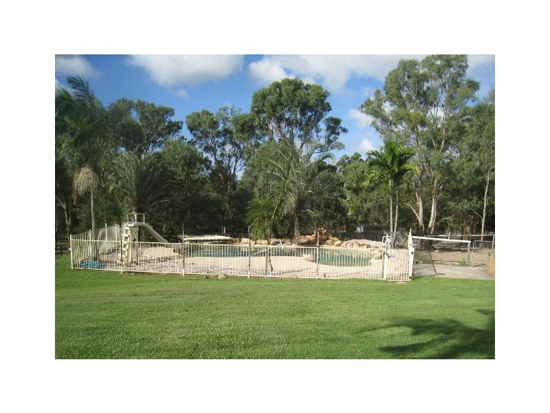 13 Vaughan Drive, Ormeau QLD 4208