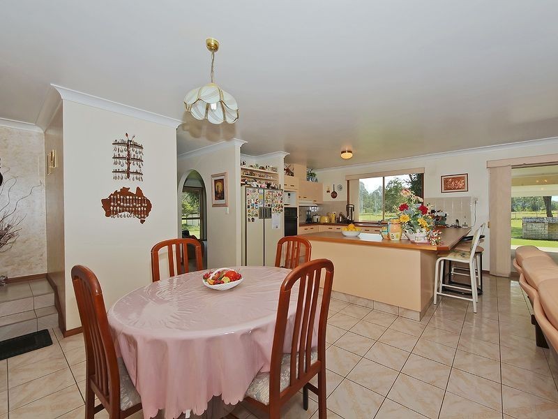 8 Kenny Road, Chambers Flat QLD 4133