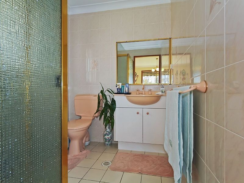 8 Kenny Road, Chambers Flat QLD 4133