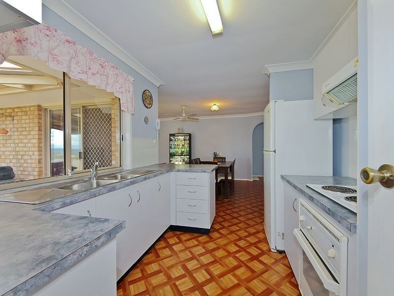 45 Hillside Cr, Edens Landing QLD 4207