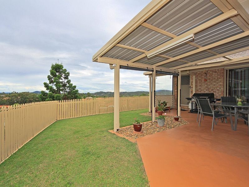 45 Hillside Cr, Edens Landing QLD 4207