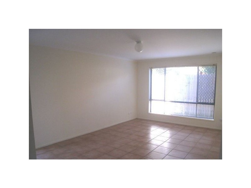 2/6 Coral Street, Beenleigh QLD 4207