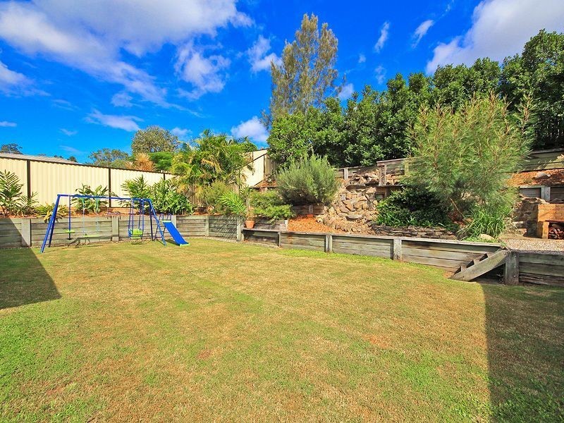 19 Lindau St, Edens Landing QLD 4207