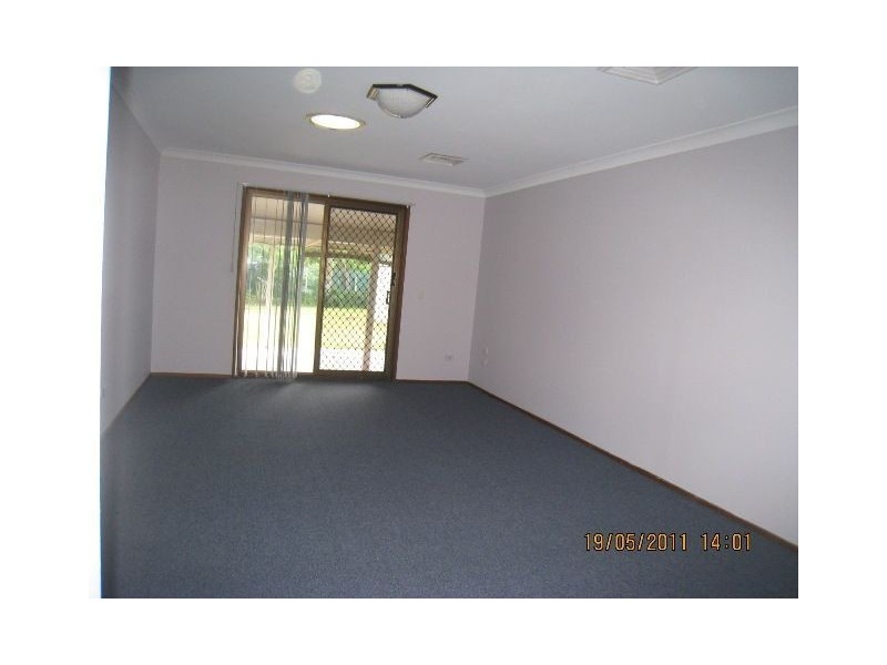 7 Federation Dr, Bethania QLD 4205