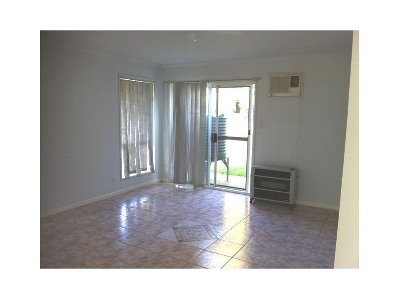 2 Carne Close, Eagleby QLD 4207