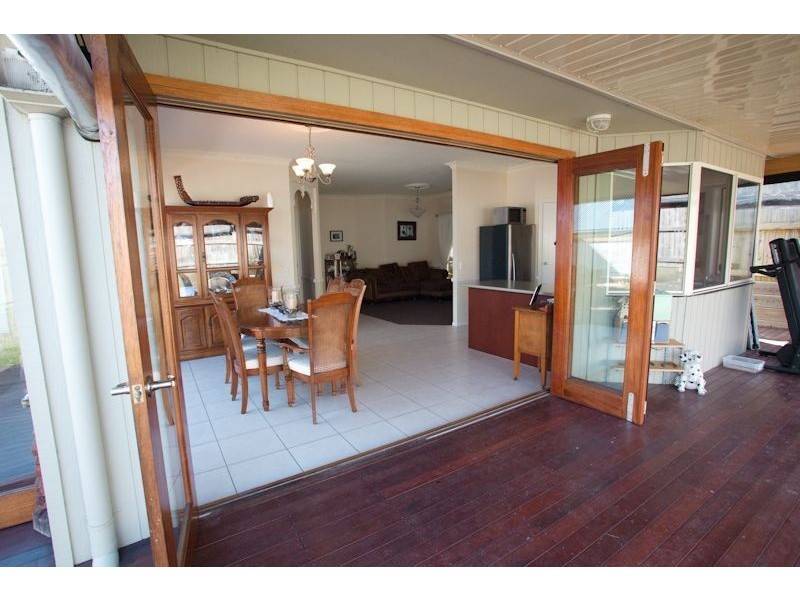 7 Benarkin Cl, Waterford QLD 4133