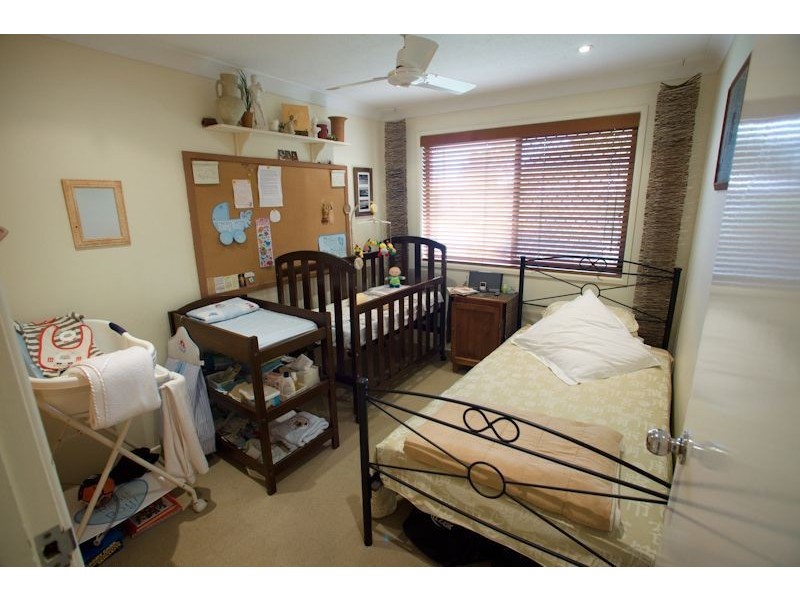 44 Robert Stanley Dr, Mount Warren Park QLD 4207