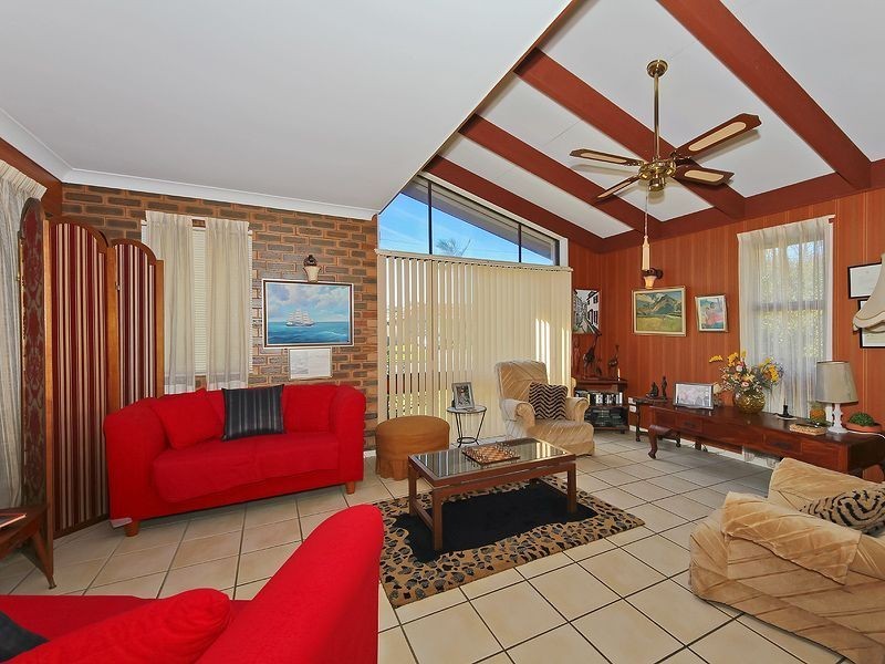 3 Carlyon St, Mount Warren Park QLD 4207