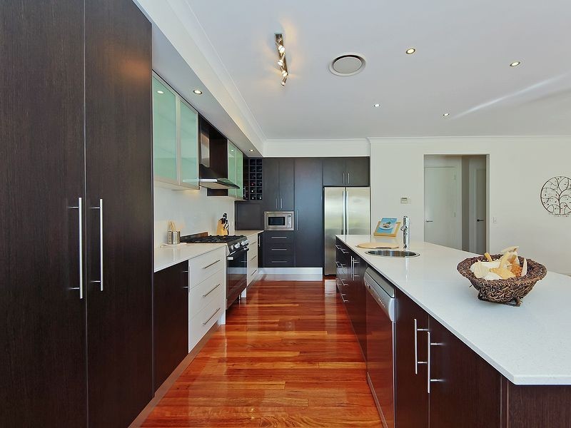 16 Cooingie View Road, Logan Village QLD 4207