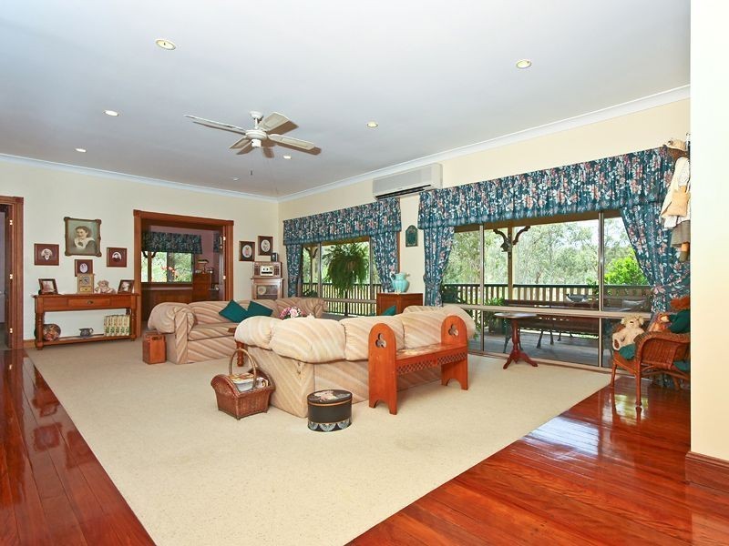 61 Cartwright Road, Buccan QLD 4207